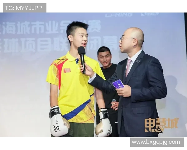 上海羽毛球队在城市联赛中的战术分析与表现评估 上海羽毛球队在城市联赛中的战术分析与表现评估