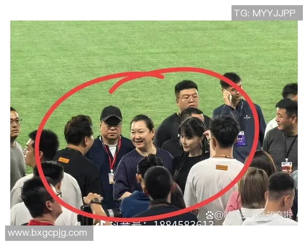 如何在见到足球明星时表现得自然又不失礼貌的五个实用技巧